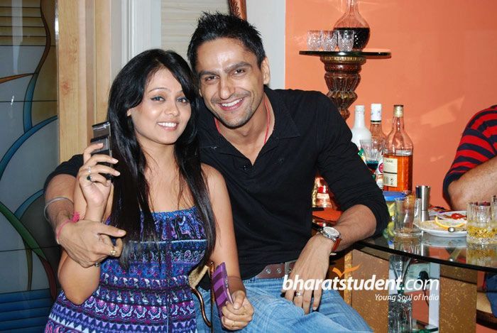 20th-anniversary-bash-of-shalini-arora_050 - Pavitra Rishta