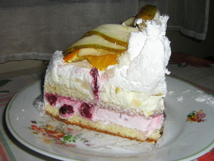 418595_466198530066497_1542135603_n