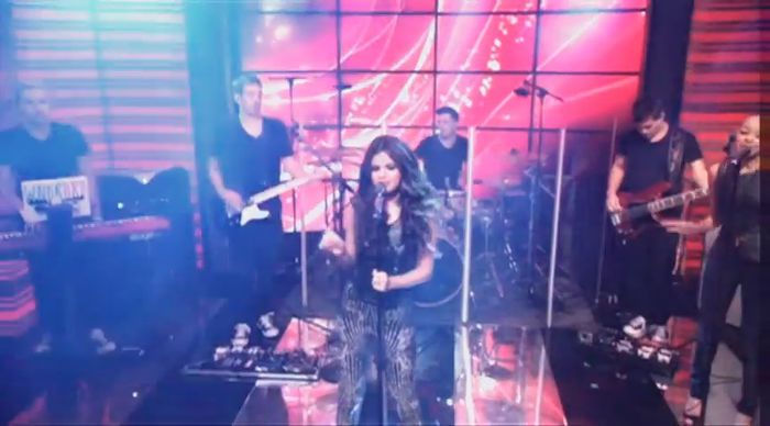 bscap0159 - xX_Performs Birthday on LIVE with Kelly and Michael