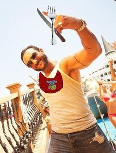 *venind, salivand* A zis cineva antilopa?! <33