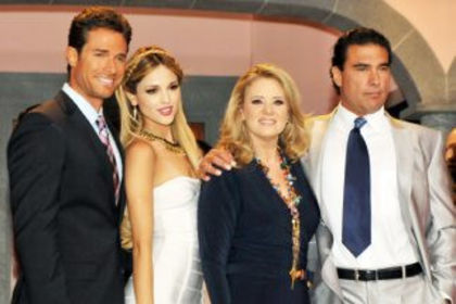 amores-verdaderos-presentacion_323x216