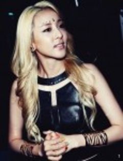 thumb_LEGENDof20s_010 - 2ne1 7