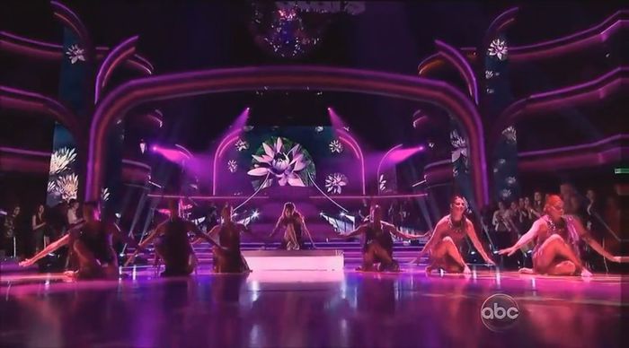 bscap0161 - xX_Come And Get It Performance on Dancing With The Stars