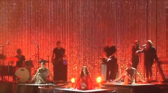 bscap0120 - xX_Come and Get It LIVE at MTV Movie Awards