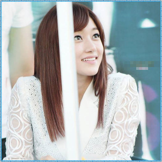 ~9~ Stai sa vezi palma pe care o sa uit eu ca ti-am dat-o :) ..:-w