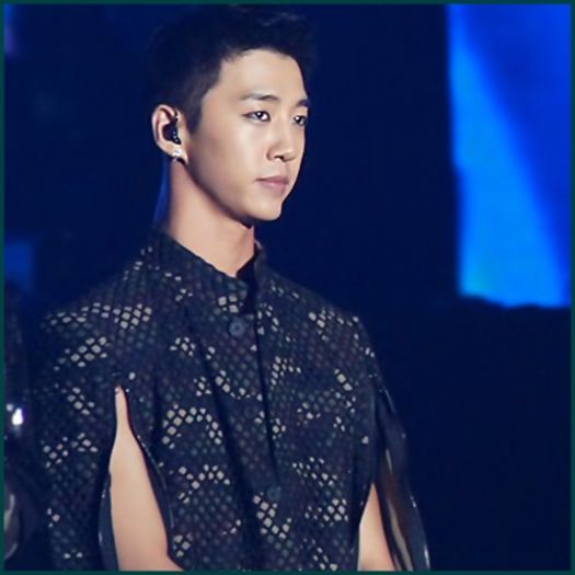 ~| Ouff..facem asa..maine vii la TS..si te descarci acolo..bine? :).