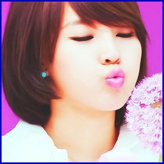 .` Hei :)...Succes la intalnire Seob. :-".bye..:D..