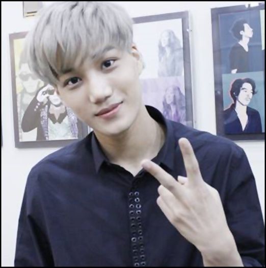 (Kai) ..Hei hyung. :) Nana ce ai patit? :| :))