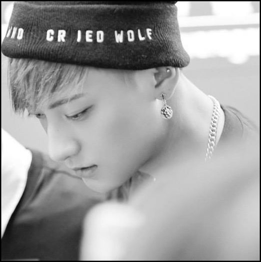 (Tao) ..Am venit dupa niste dosare. ;;) Dar cum de? :-? - ix __ Episodul 027 __ xi