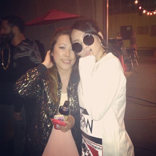 15 - 2ne1 7
