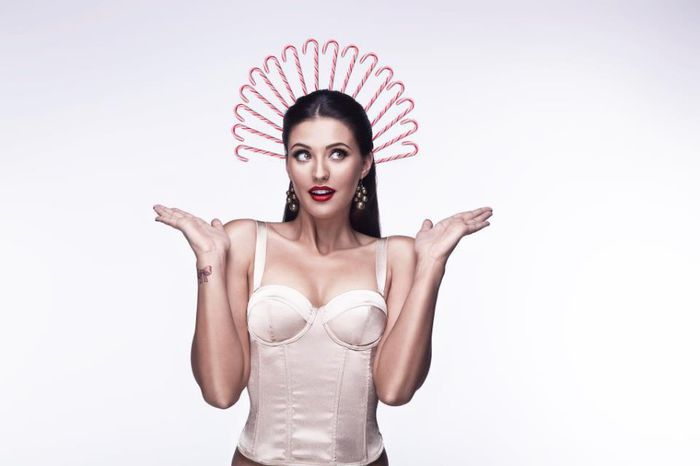 396270_205650916189146_153155391_n