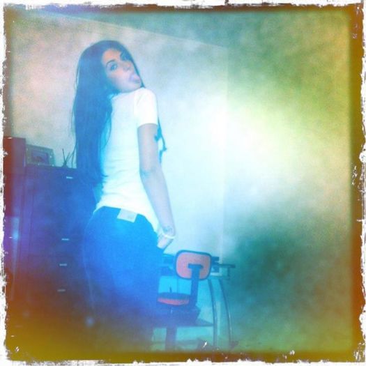 430347_334694313284805_1780829468_n - antonia