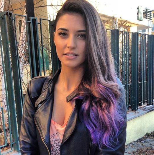 524749_509584725773293_43447529_n - antonia