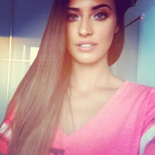 604074_371443382943231_398070679_n - antonia