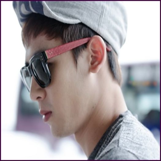 -NK. Uite cum comenteaza. :-w Ai scazut un punct, asa-i domnita Song? :3 ;;)