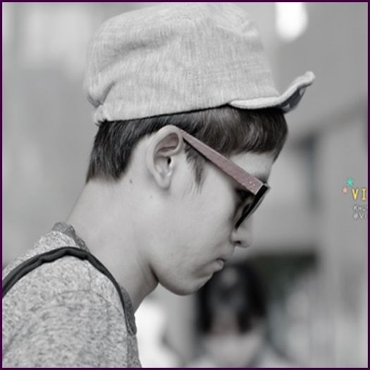 -NK. Daa, strig`o pe JA. :-w Noapte buna. [-( ..[o ia pe Vic in brate] :o3 [pleaca sus amandoi. :X]