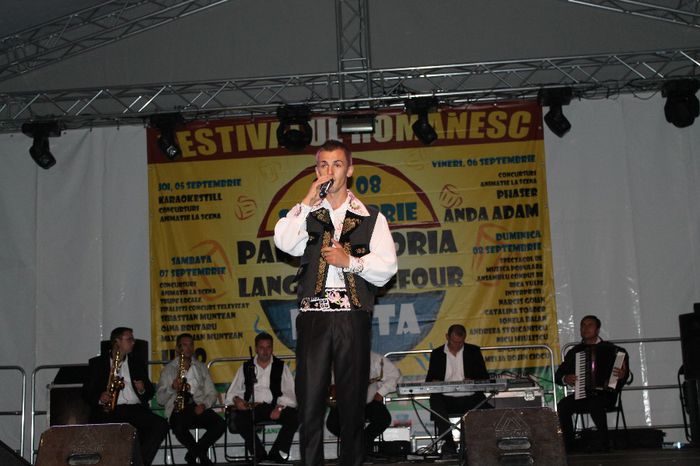 IMG_7401 - FESTSTIVALUL ROMANESC RESITA SEPTEMBRIE  2013