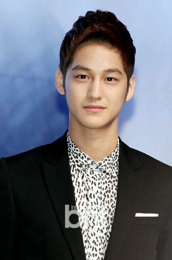 BCLpnnCcAELDo - Sang Kim Beom