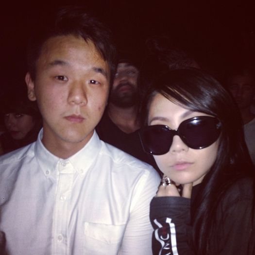 20 - 2ne1 7