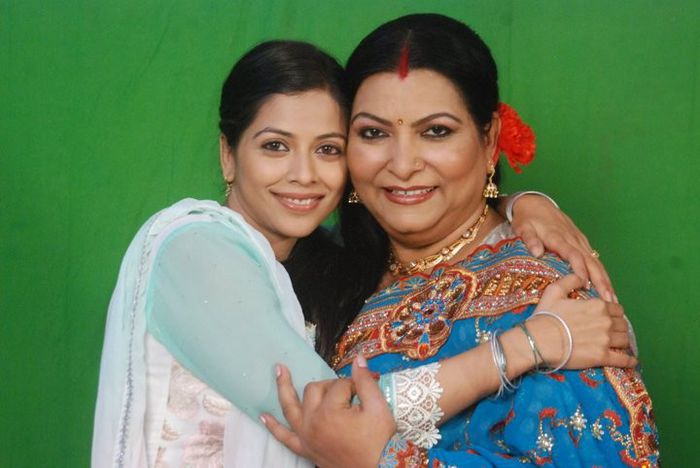 261473_142680629140656_2190882_n