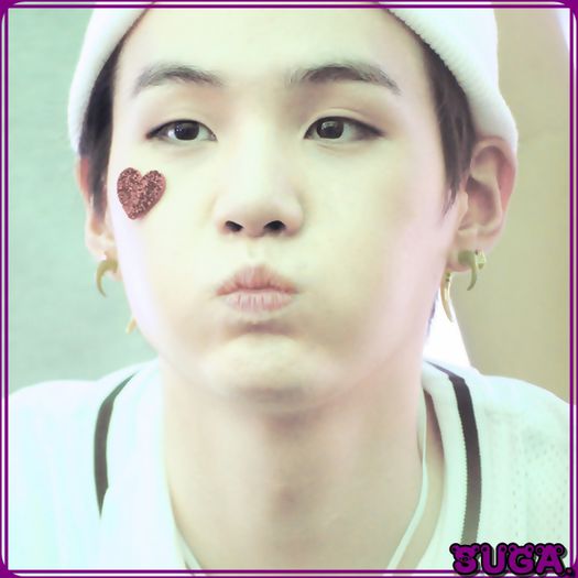 ✖ :)) Lasa,sta bine acolo unde e. :)) [ii face cu mana] Somn usoor. :-h :)). - ix __ Episodul 029 __ xi