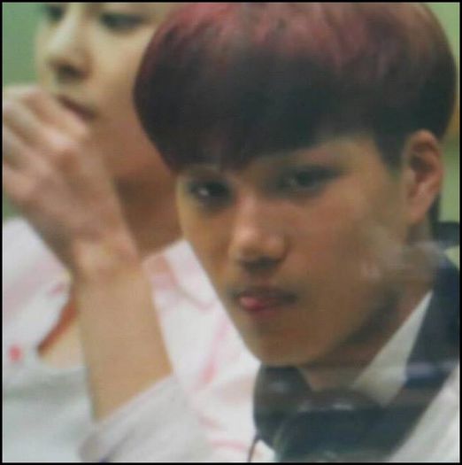 (Kai) ..Genius. :P :)) Nu are dreptate, esti piticot - al nostru. :3 :))