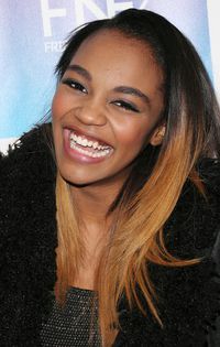 16th Annual Friends N Family Pre GRAMMY Event cZVMgkVnPmjl - China Anne McClain