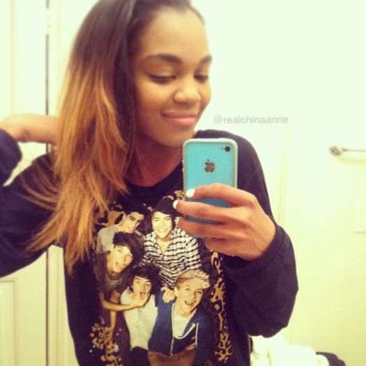 m_2703836_NsP8XIx22fZC - China Anne McClain