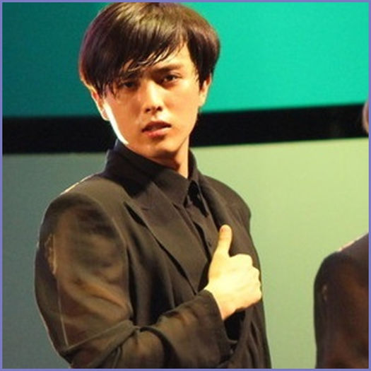 <.> Mai nou sunt tu, sau cum? :-w... :)) - ix __ Episodul 030 __ xi