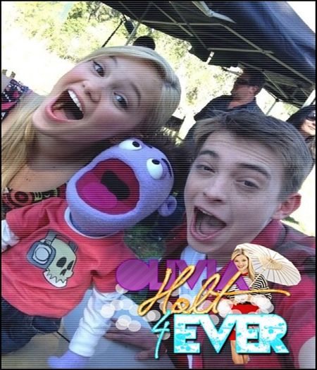 ♥ ¦ →  　　 　　 viOlettaenvivo