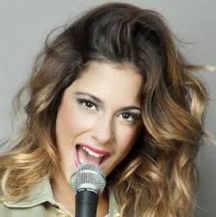 images (4) - Violetta sezon 2