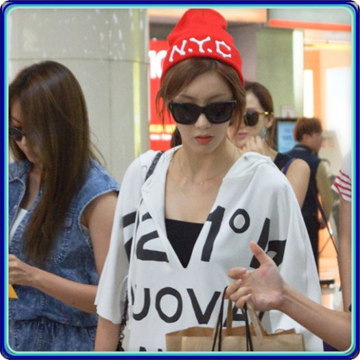 • Bye :-h .. Eu una nu..mi-au ajuns cele de la PLEDIS..:-s..:))