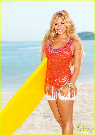 demi-lovato-self-magazine-august-2012-03