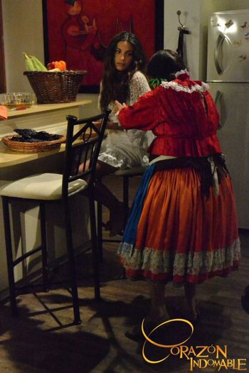 602193_328651837257376_937612575_n - Maricruz