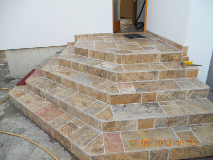 TRAVERTIN ROCAS; CLAUDIU
