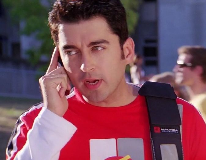 Alo? Ce faci Alexandra ? :>