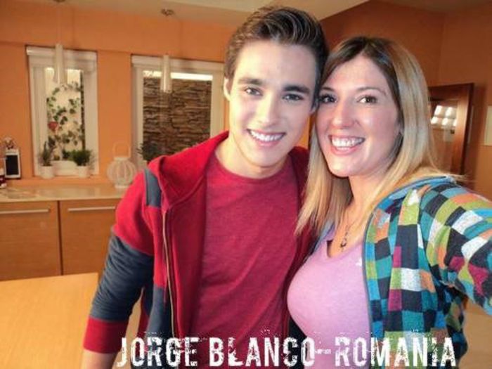 Leon(Jorge Blanco)cu iubita lui! - Poze rare