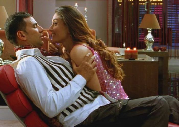 M - Fii si tu mai romantic ;;) Ca n-ai mai fost de mult. M - Fii si tu mai romantic ;;) Ca n-ai mai fost de mult.