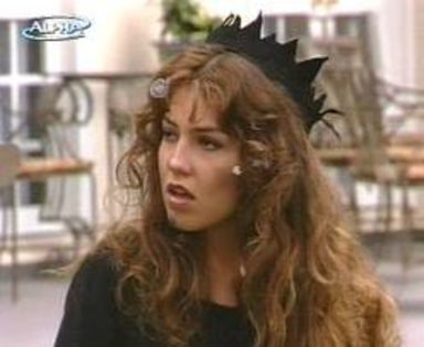 images (8) - Maria la del barrio