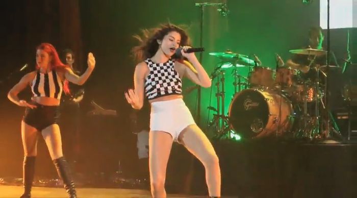 bscap0049 - xX_2013 WNBA Highlights featuring Selena s Single Like a Champion