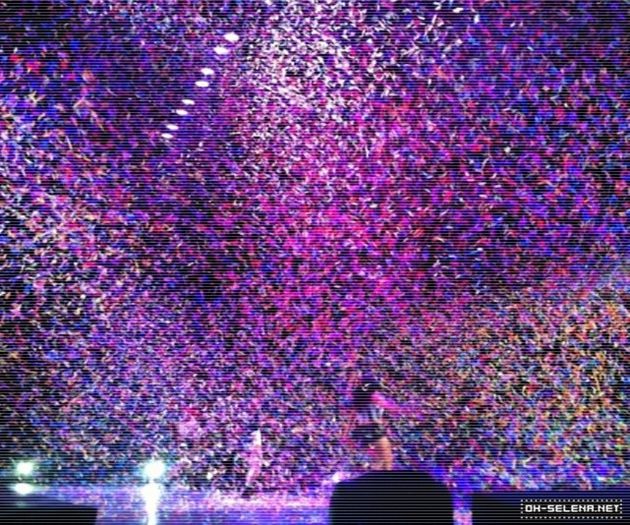 normal_tumblr_mtajdcqv371r7lpj3o1_1280 - xX_Stars Dance World Tour - Shows - Vienna