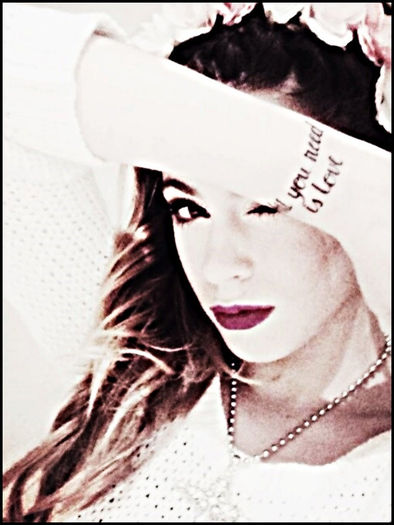 ʌʅʅ ɣơυ ɲєєɗ ɪƨ ʅơvє - new - nice tattoo - martina stoessel