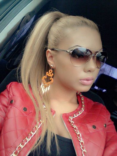 66929_219871641494511_1240178994_n