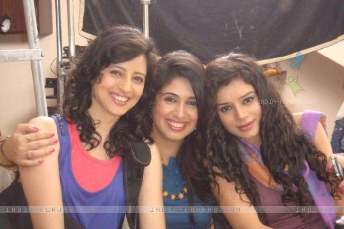 218200-sukirti-vahbbiz-and-priya - Priya Wal