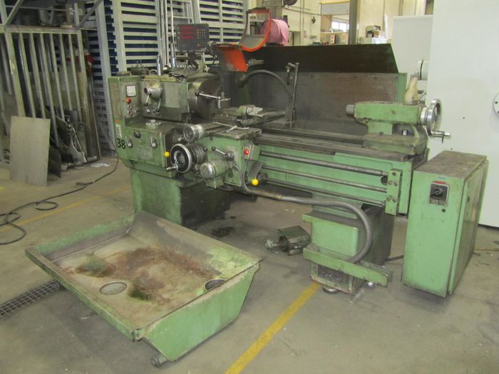 de vanzare strung in stare buna