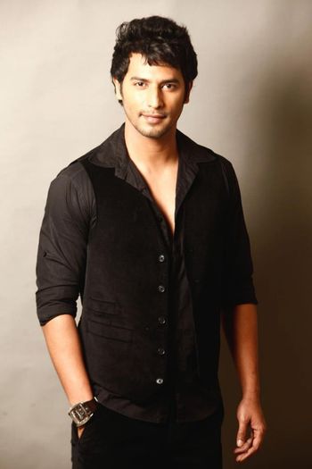 2009_281651121946931_895617226_n