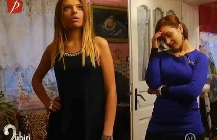 1170826_589672834407858_1823153639_n - Cristina Enache-Didi