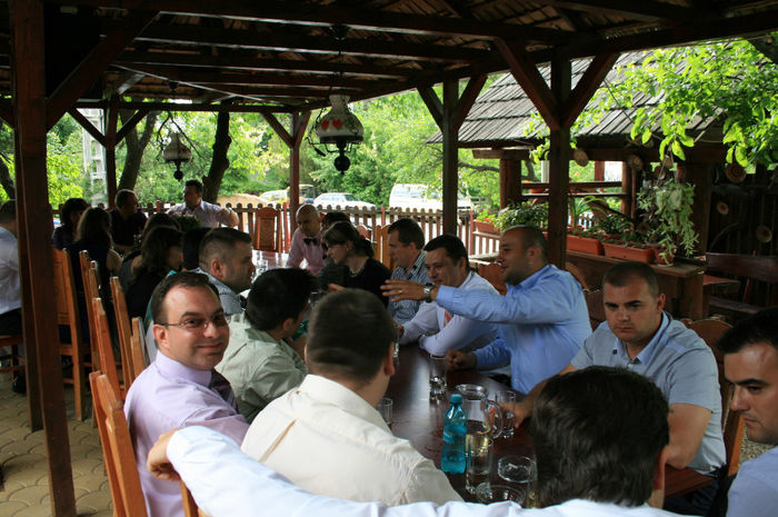 IMG_5511 - 2013 - Facultate - intalnire 10 ani