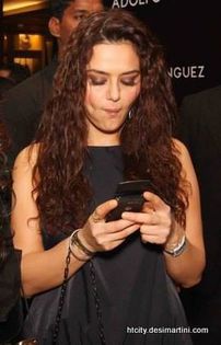 ``L-am pus pe Andrei sa mute masina si el a bagat viteza.. Nu ne putem intoarce