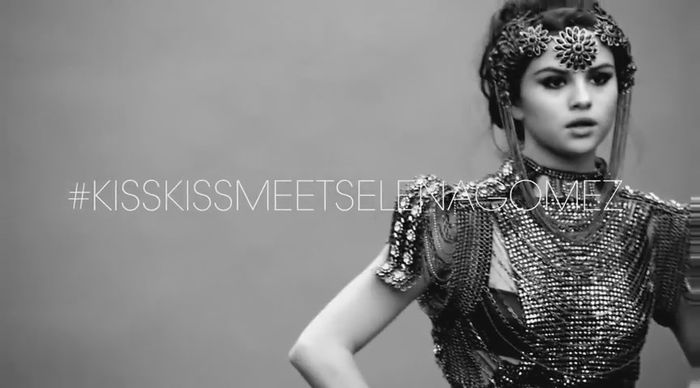 bscap0016 - xX_Radio KissKiss intervista Selena Gomez
